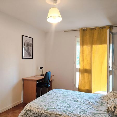 Chambre Dans Un Appartement En Colocation Ρεν Εξωτερικό φωτογραφία